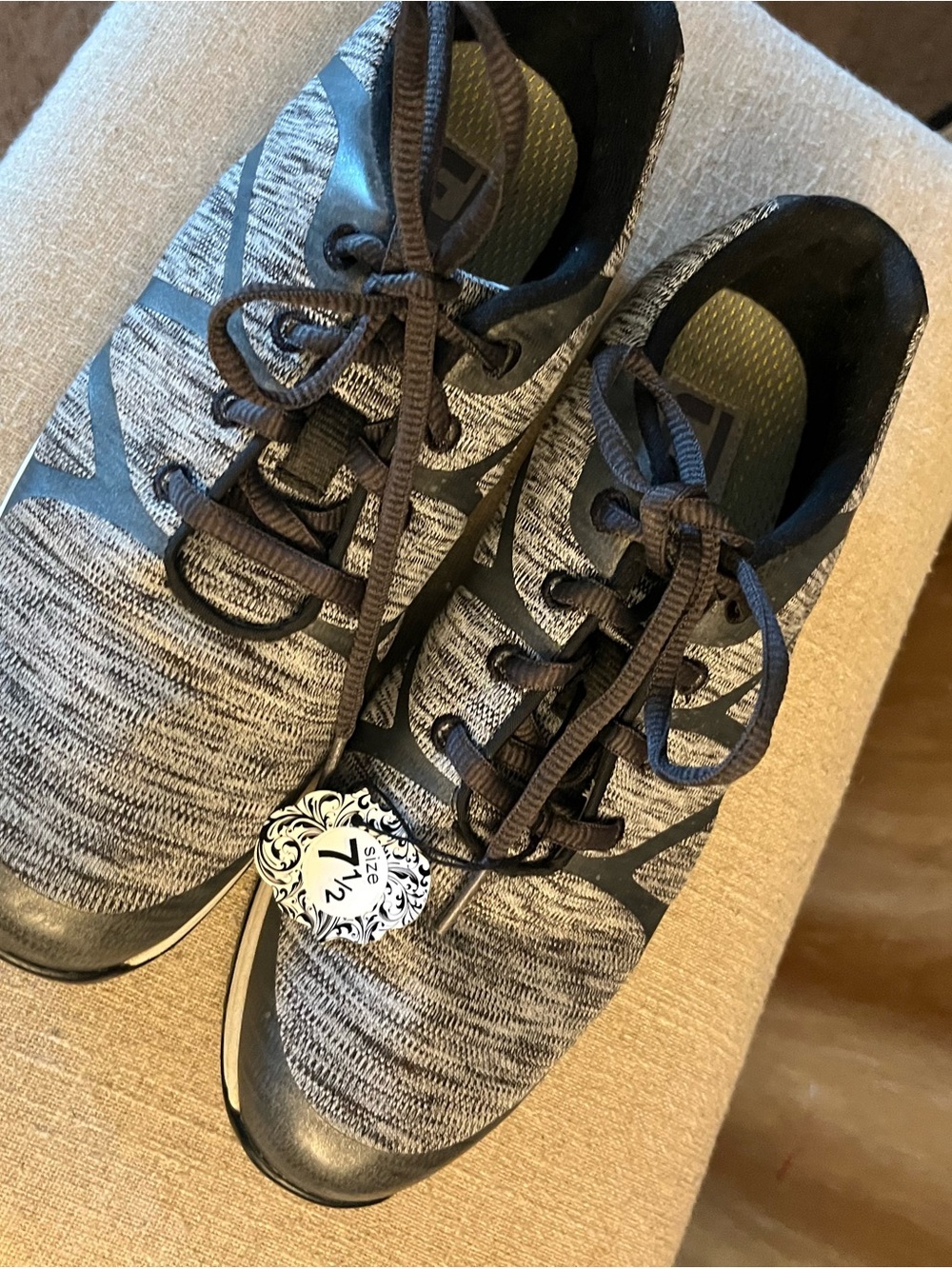 FJ  Gray Knit Athletic Sneakers - Size 7.5